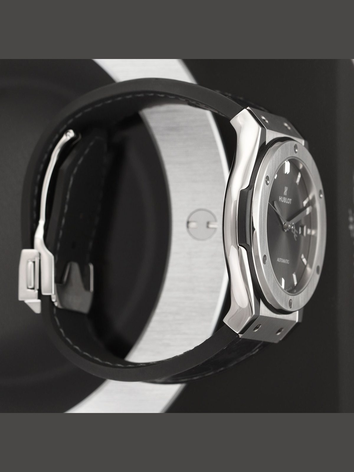 Hublot Classic Fusion Automatic 42mm 542.NX.7071.LR