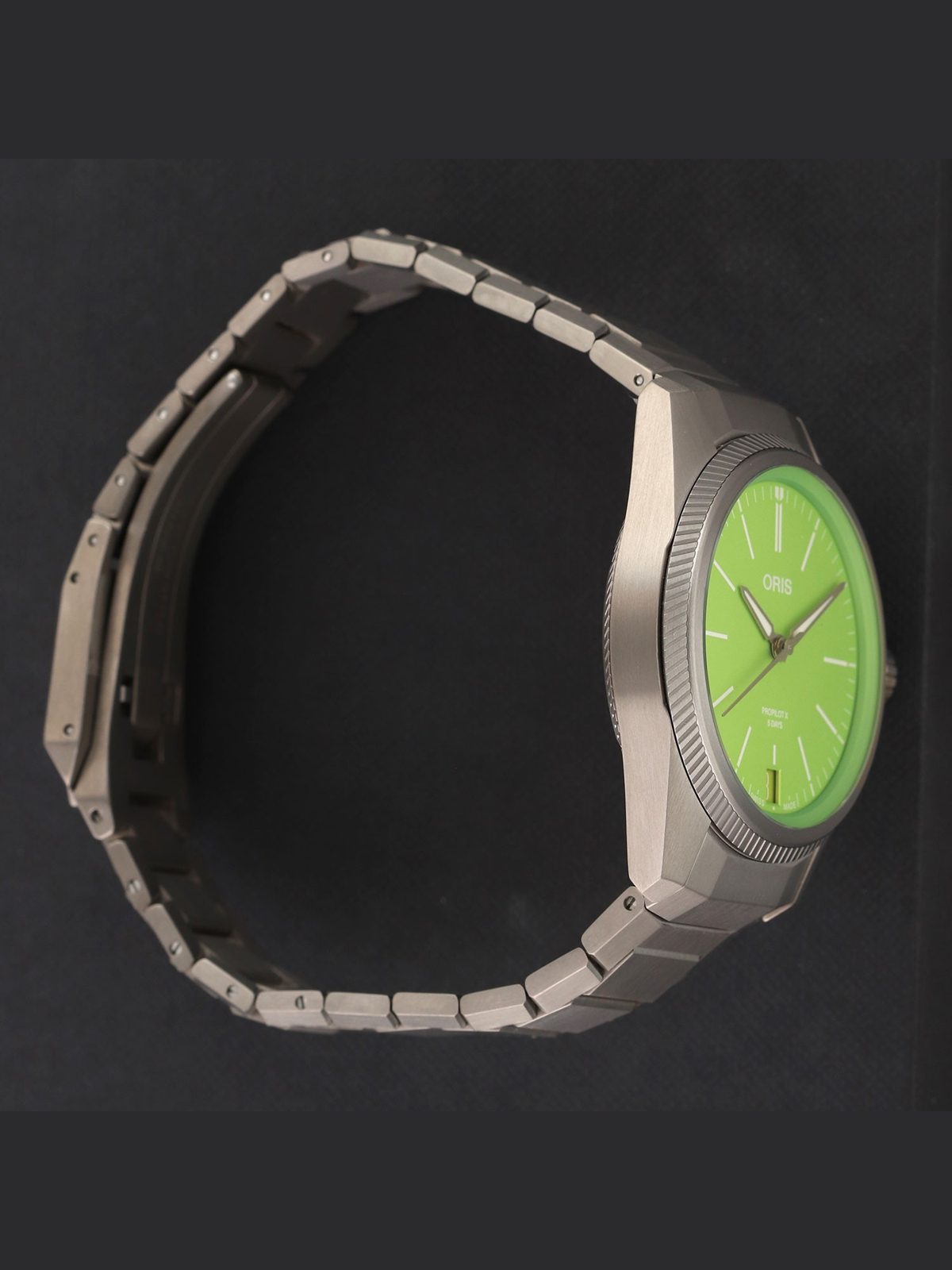 Oris ProPilot X Kermit Calibre 400 39mm 01 400 7778 7157-Set