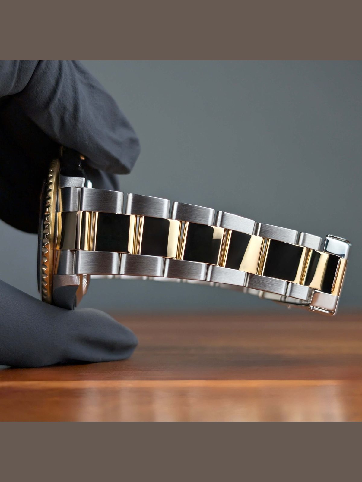 Rolex 2006 Tight Bracelet Rolex Submariner Date 16613