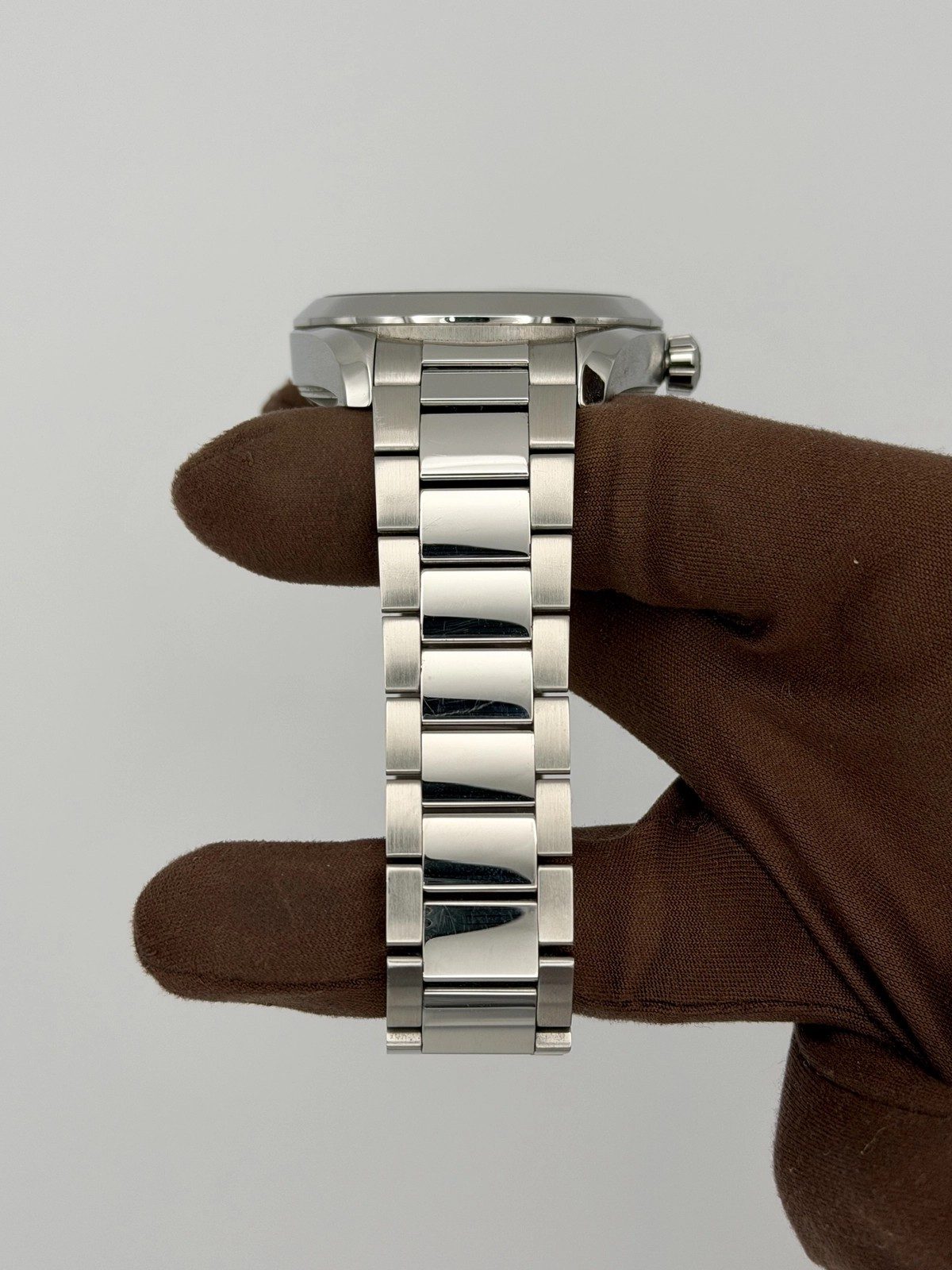 OMEGA 2024 Omega Seamaster Aqua Terra GMT Worldtimer 43mm Steel 220.10.43.22.03.002