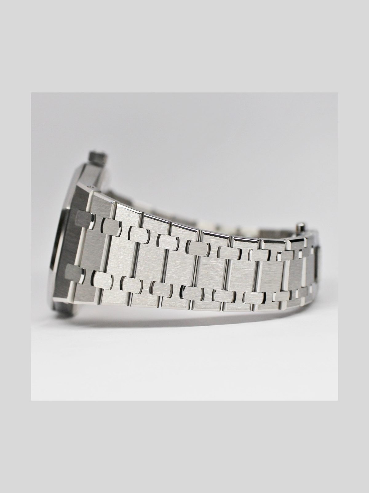 AUDEMARS PIGUET Royal Oak Extra Thin 15202ST.OO.1240ST.01.A TO320500