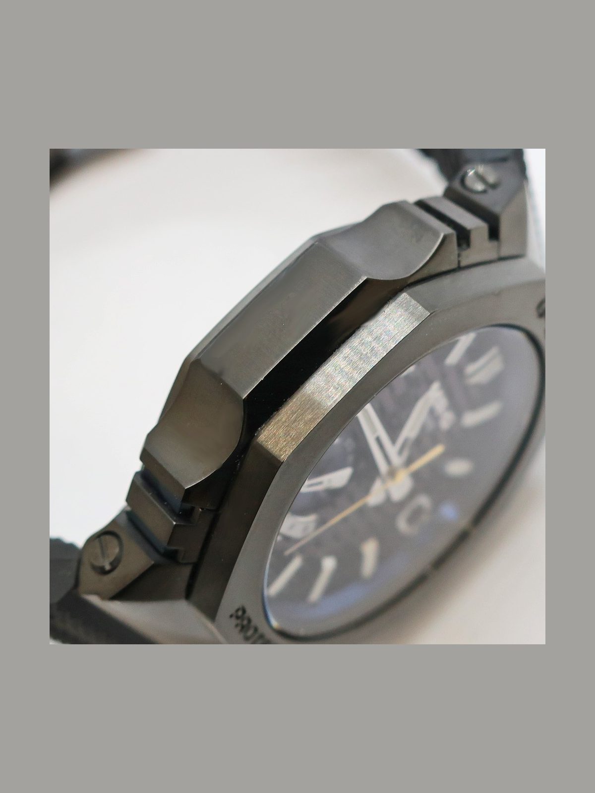 CASIO MR-G MRG-B2100R-2AJR TO320517