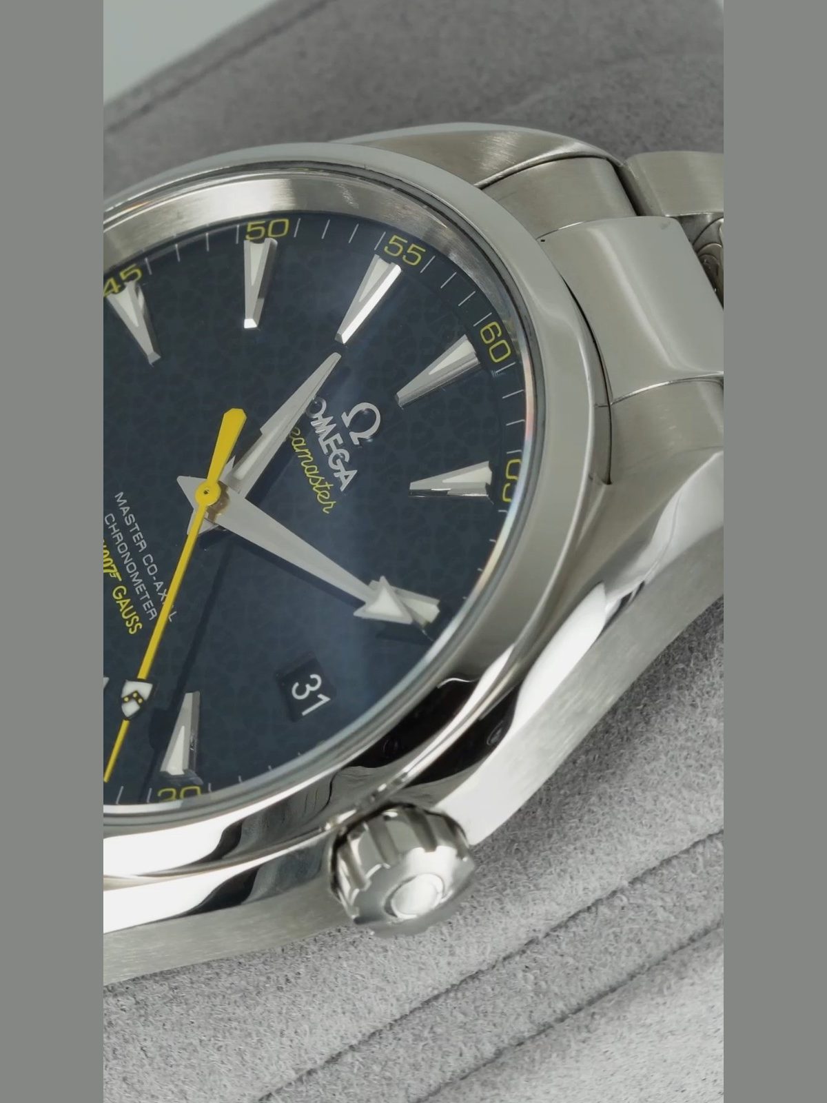OMEGA Seamaster James Bond Spectre Limited Edition 231.10.42.21.03.004 B&P
