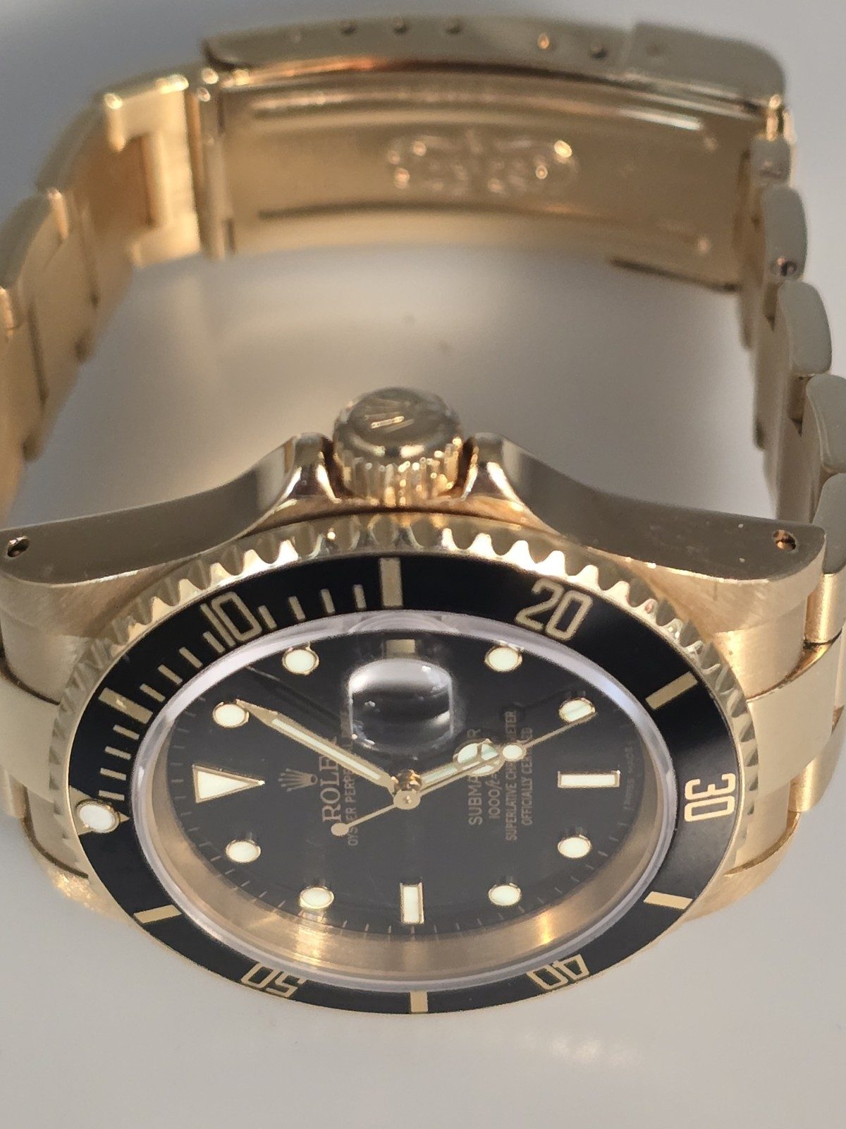 Rolex Submariner 16618 18K 40MM Black Dial Dive Watch "K" 2000 Date. Excellent