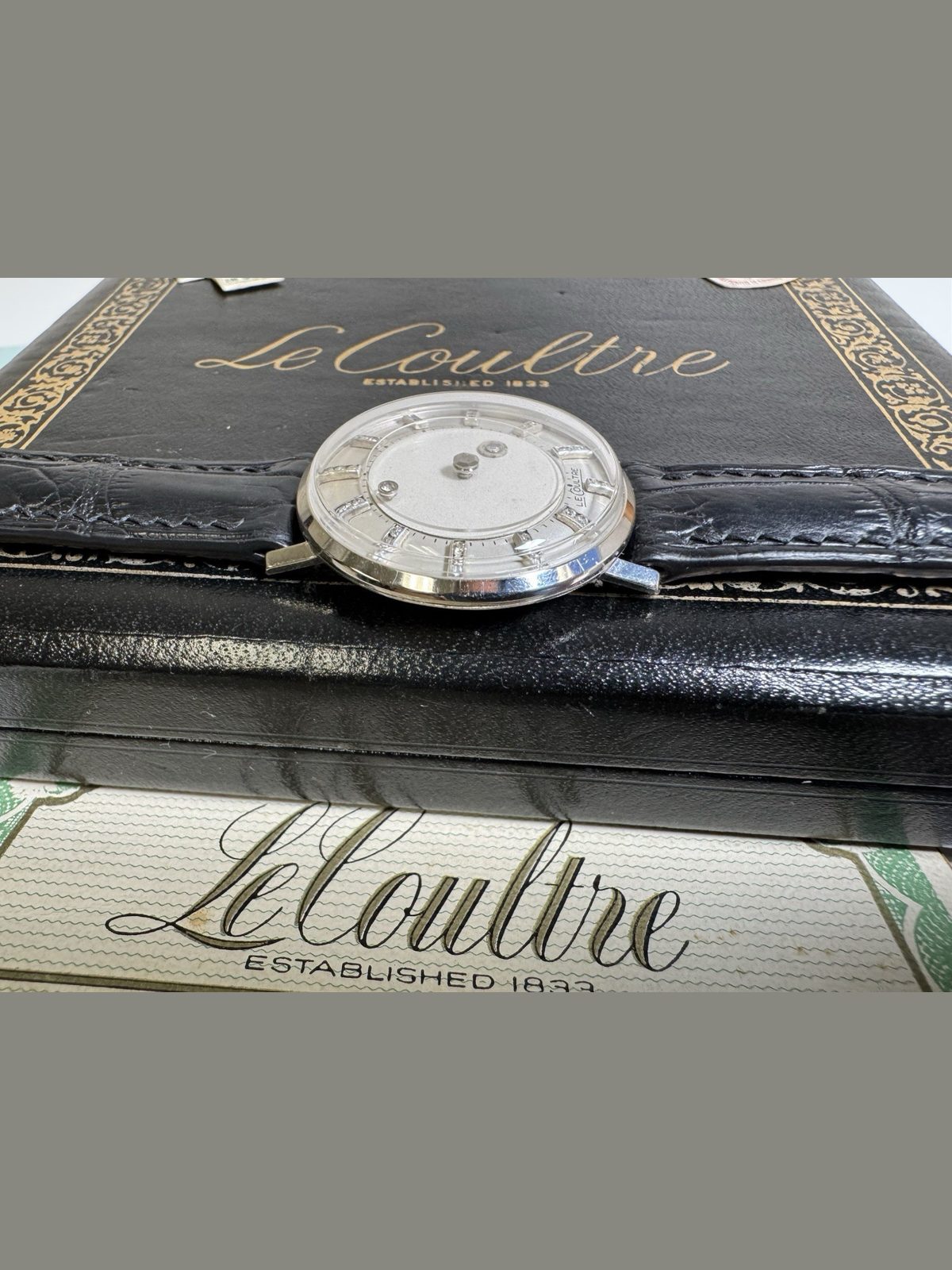 Jaeger-LeCoultre lecoultre vacheron constantin 37 diamond galaxy dial 14kt gold timepiece set