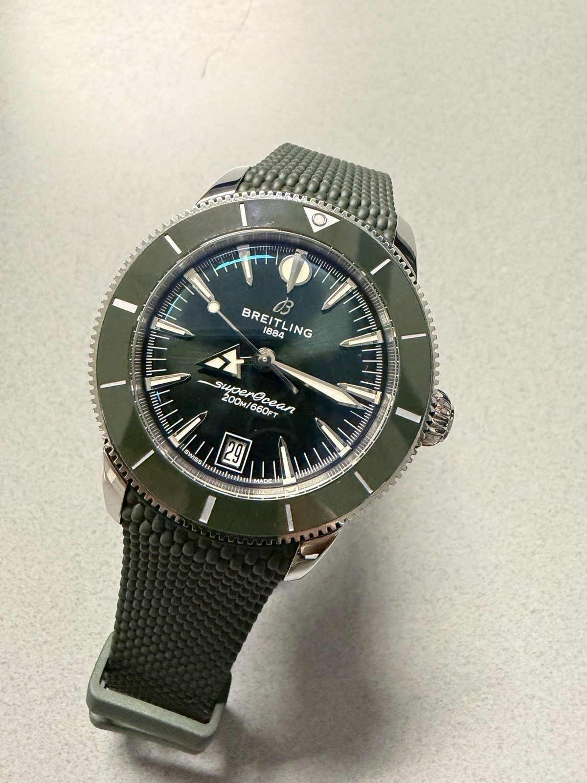 Breitling SuperOcean Heritage B31 40 Green Rubber Men's Watch AB3110361L1S1