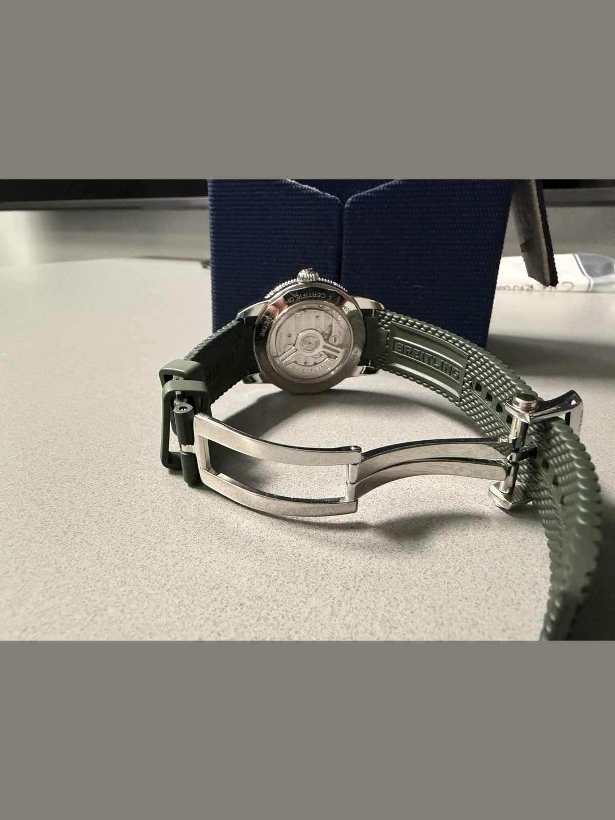 Breitling SuperOcean Heritage B31 40 Green Rubber Men's Watch AB3110361L1S1