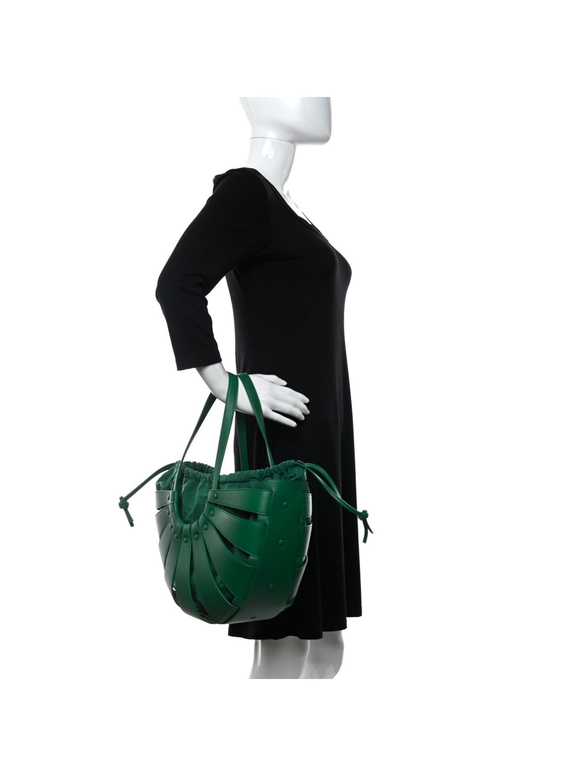 Bottega Veneta The Shell Bag Racing Green French Calfskin Shoulder Bag