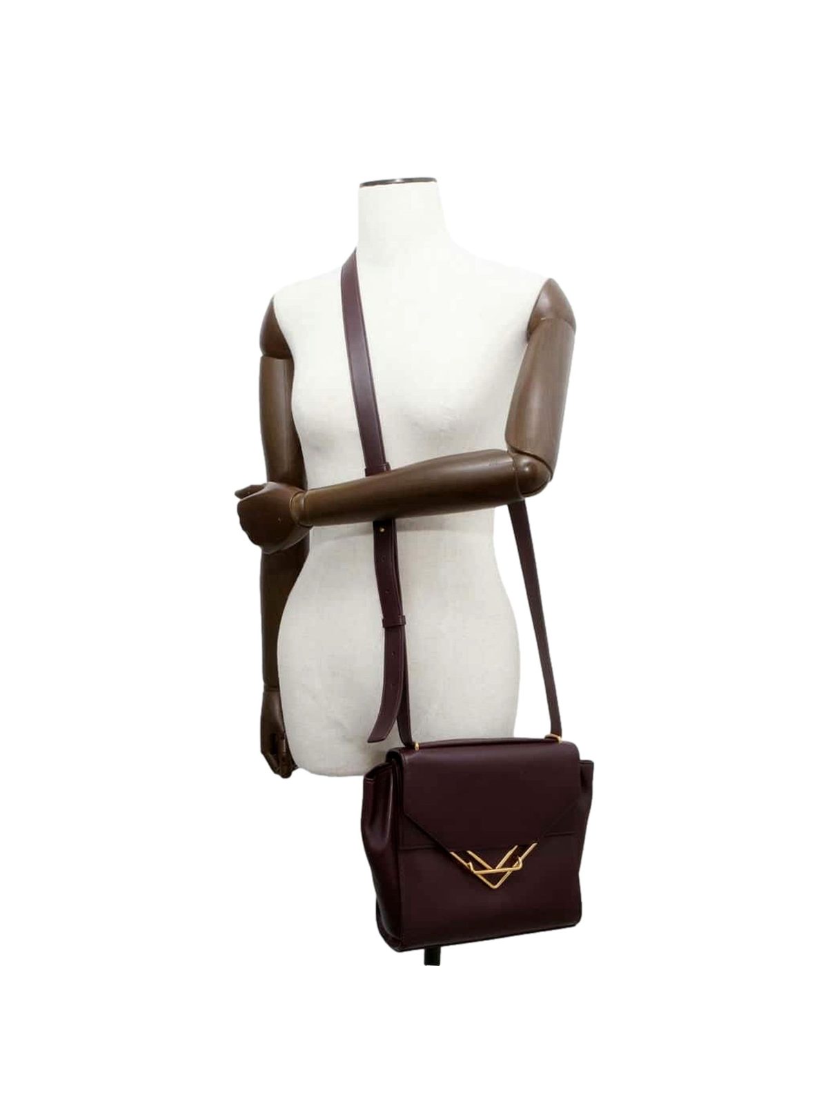 Bottega Veneta The Clip Grape Purple Calfskin Leather Shoulder Crossbody Bag