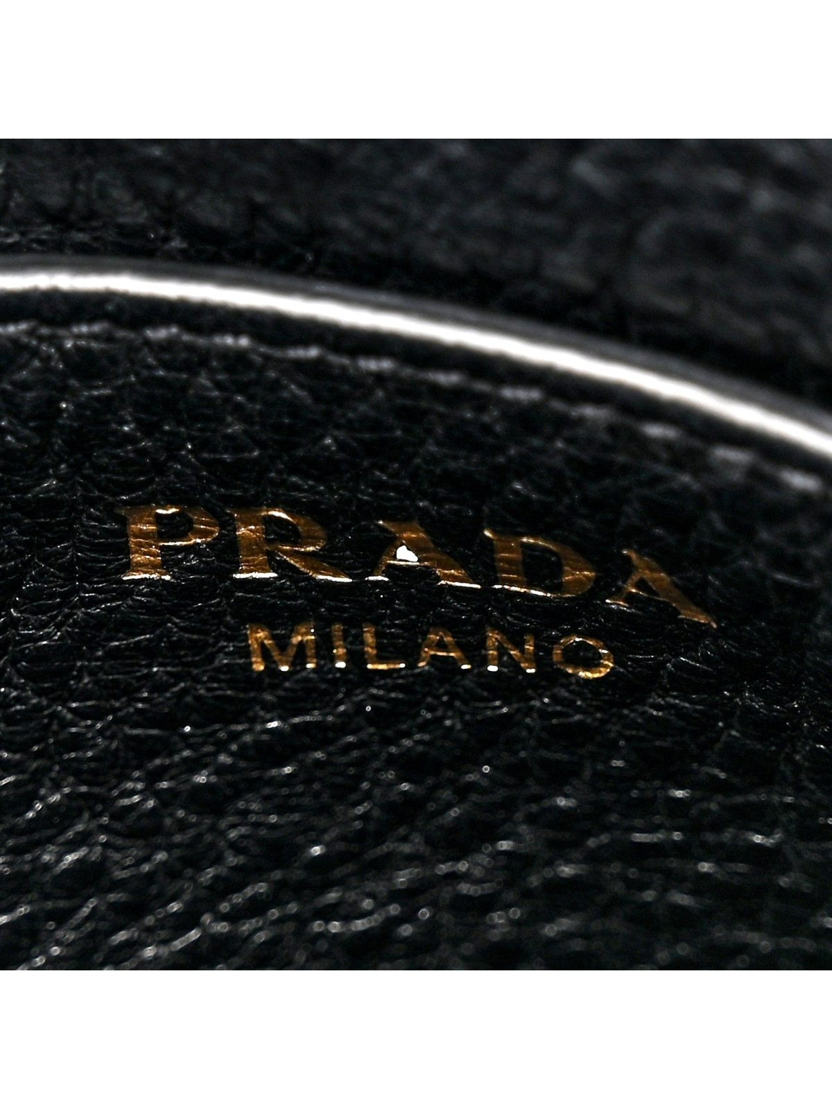 Prada Vitello Phenix Zippered Messenger Hobo Black Leather Shoulder Bag