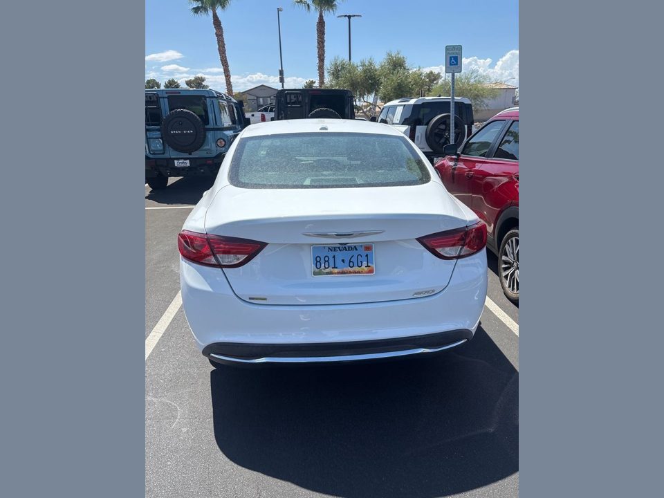 2015 Chrysler 200 Limited