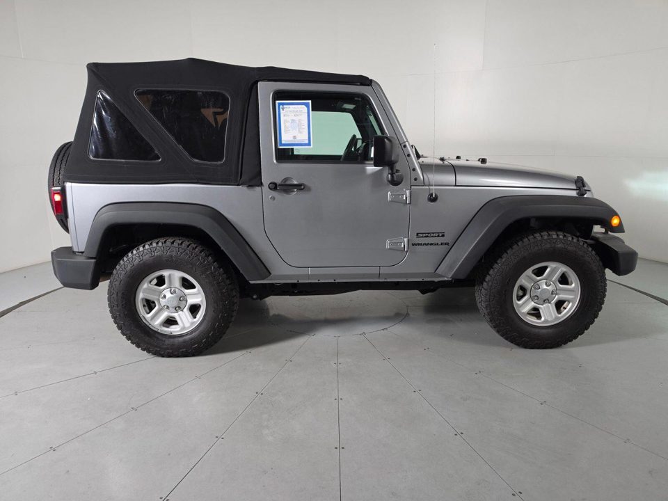 2017 Jeep Wrangler Sport