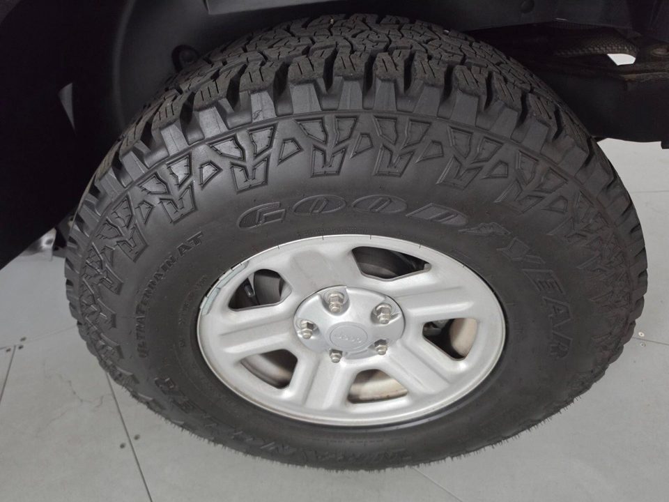 2017 Jeep Wrangler Sport