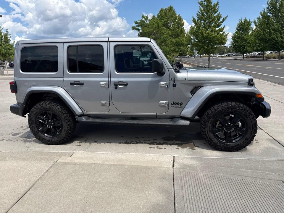 2021 Jeep Wrangler Unlimited Sahara Altitude 4x4