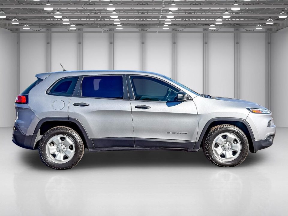 2015 Jeep Cherokee Sport