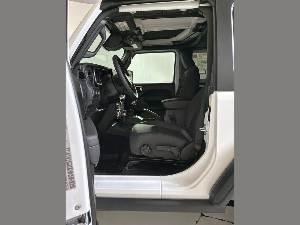 2026 Jeep Wrangler 2-Door Rubicon 4x4