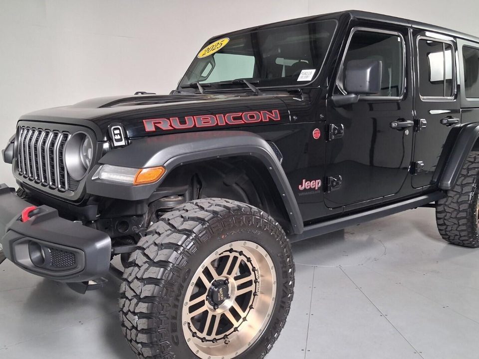 2025 Jeep Wrangler 4-Door Rubicon