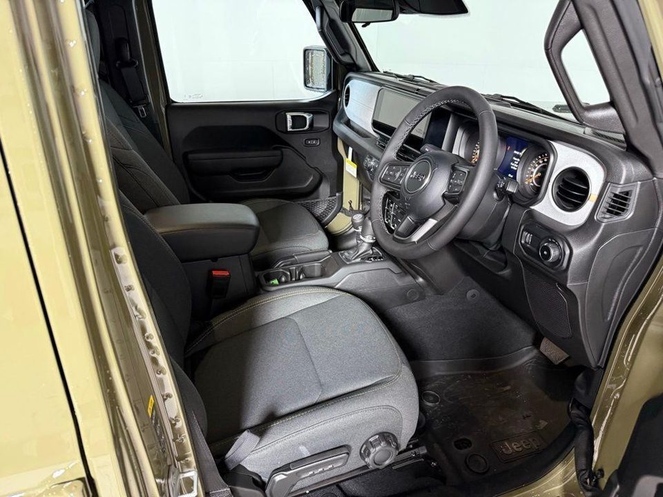 2026 Jeep Wrangler 4-Door Sport RHD 4x4