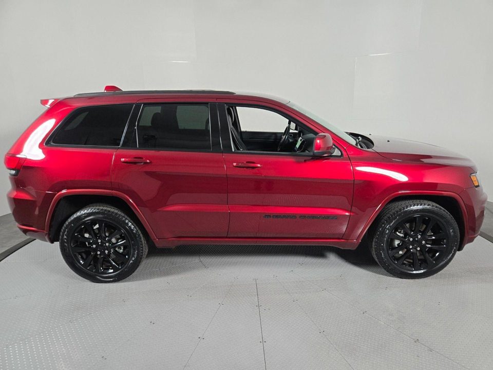 2022 Jeep Grand Cherokee WK Laredo X 4x4