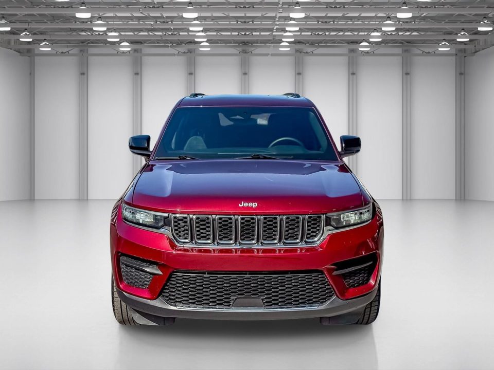 2024 Jeep Grand Cherokee Laredo X 4x4