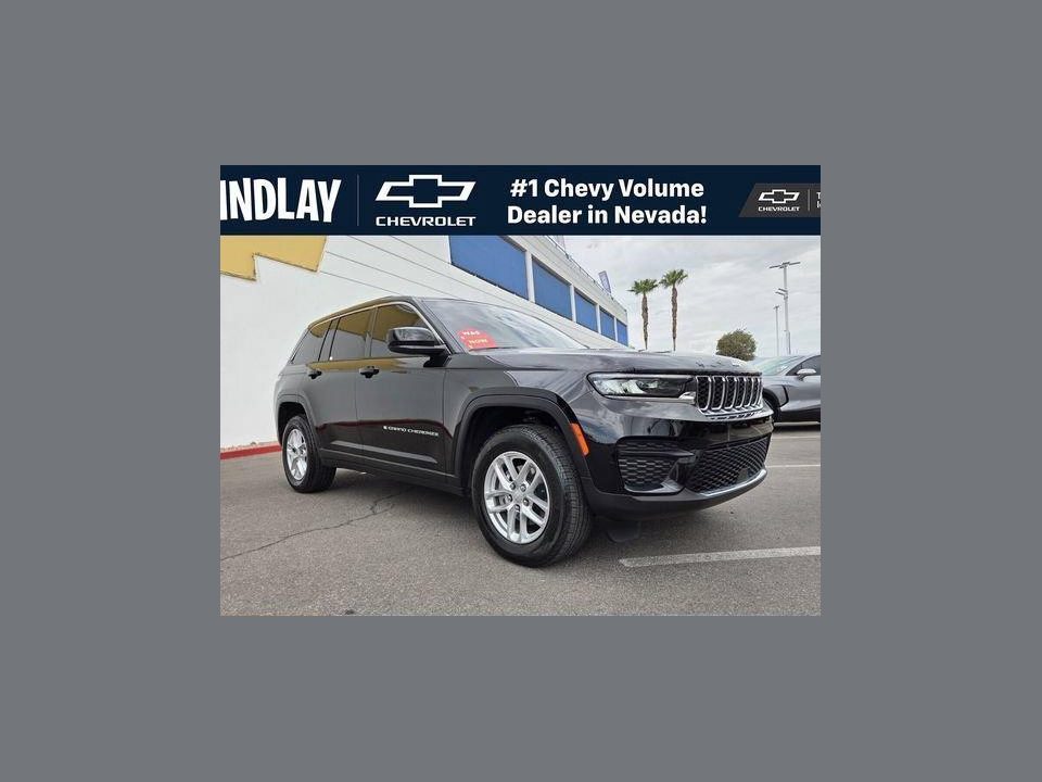 2025 Jeep Grand Cherokee Laredo X 4x4