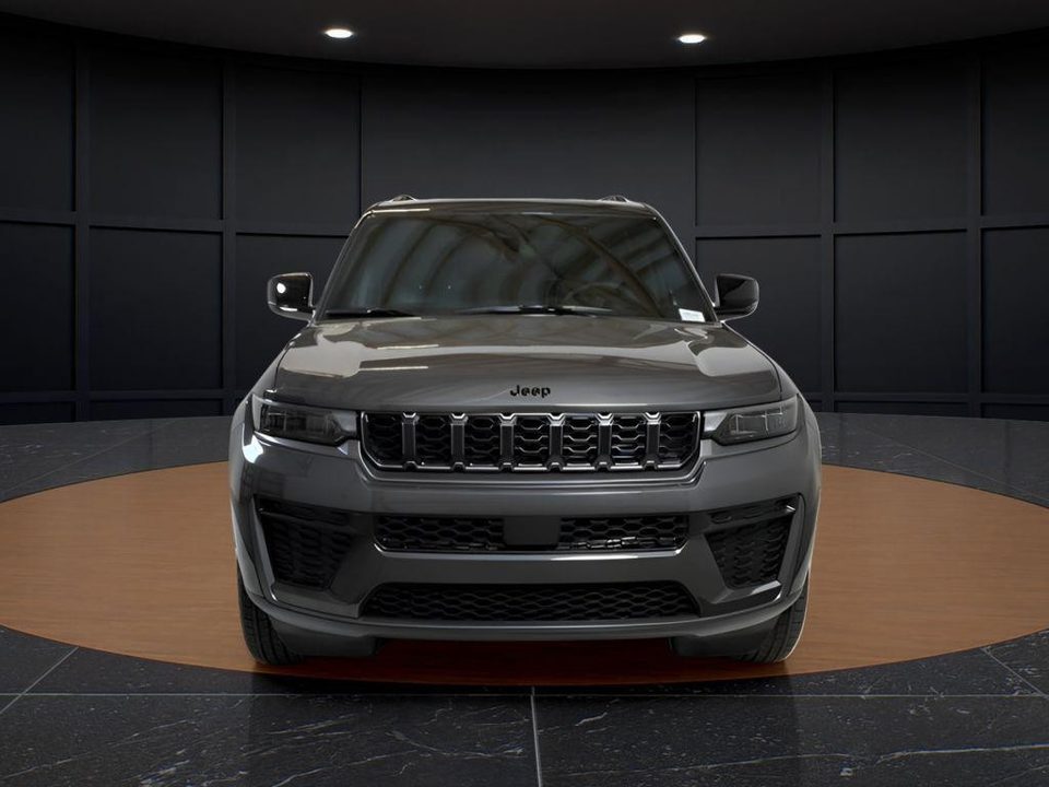 2026 Jeep Grand Cherokee Altitude 4x4