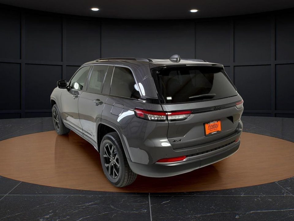 2026 Jeep Grand Cherokee Altitude 4x4