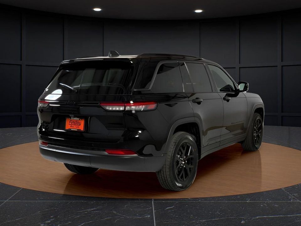 2026 Jeep Grand Cherokee Altitude 4x4