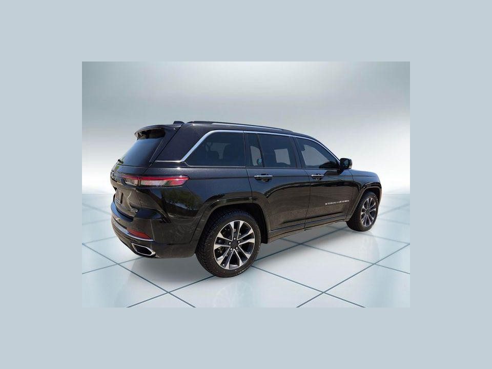 2022 Jeep Grand Cherokee Overland 4x4