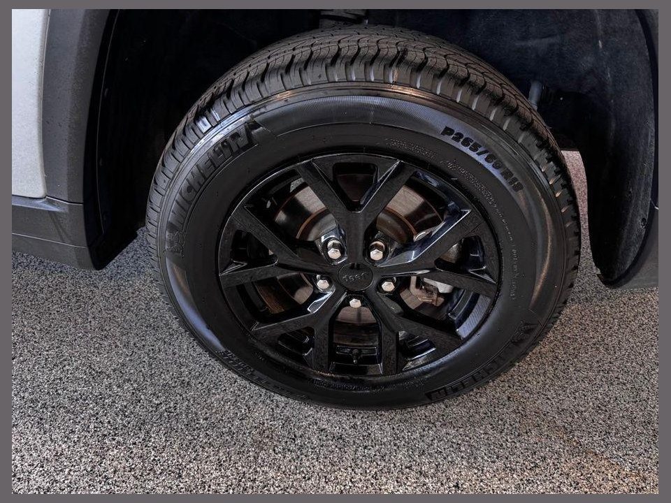 2024 Jeep Grand Cherokee L Altitude 4x4