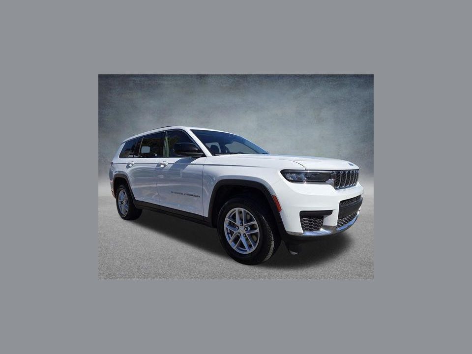 2023 Jeep Grand Cherokee L Laredo 4x4