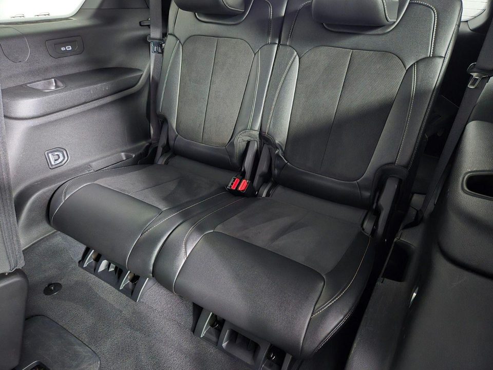 2024 Jeep Grand Cherokee L Altitude 4x4
