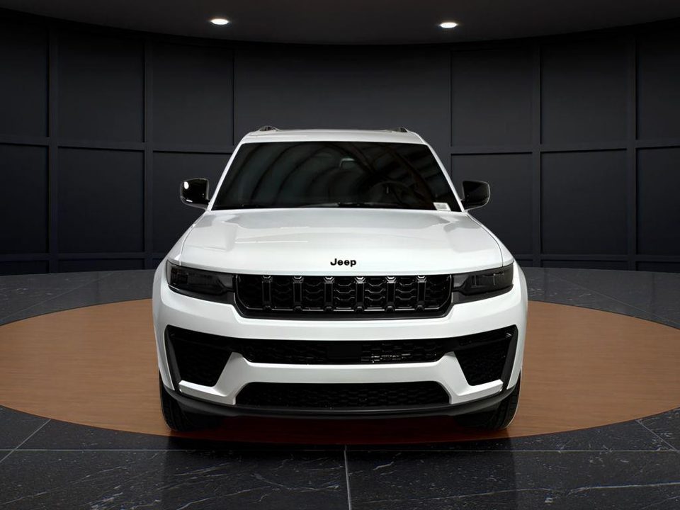 2026 Jeep Grand Cherokee L Altitude 4x4