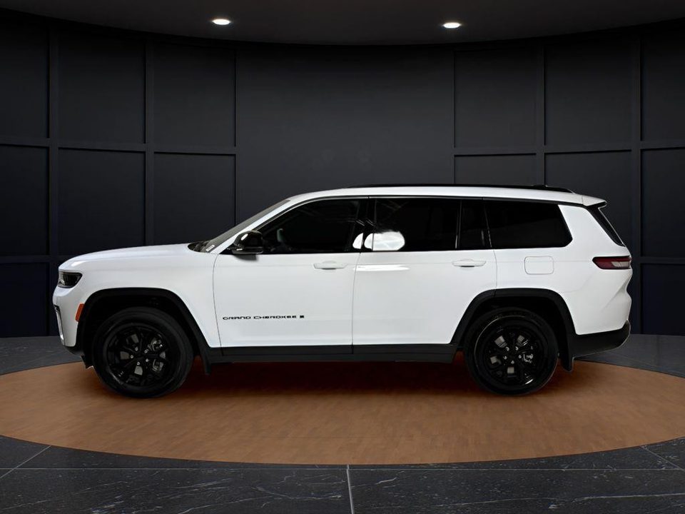 2026 Jeep Grand Cherokee L Altitude 4x4