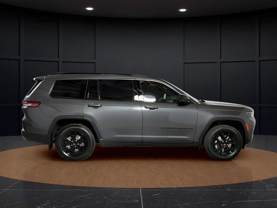 2026 Jeep Grand Cherokee L Altitude 4x4