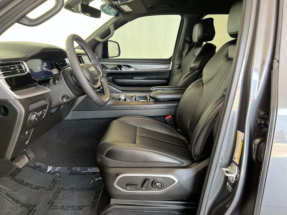 2024 Jeep Wagoneer L Series III 4x4