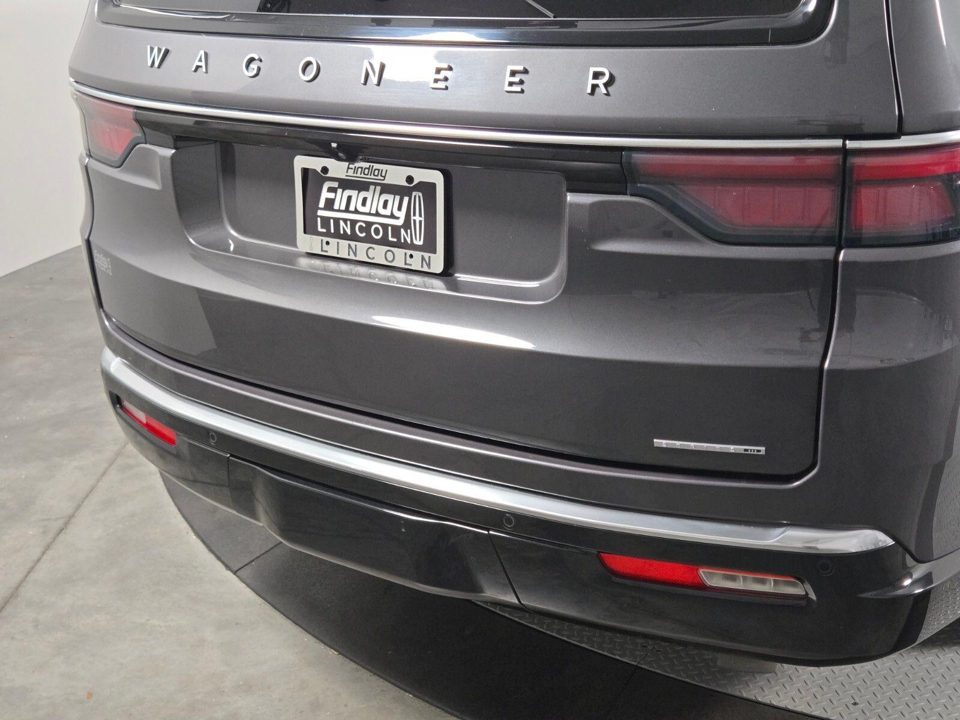 2024 Jeep Wagoneer L Series III 4x4