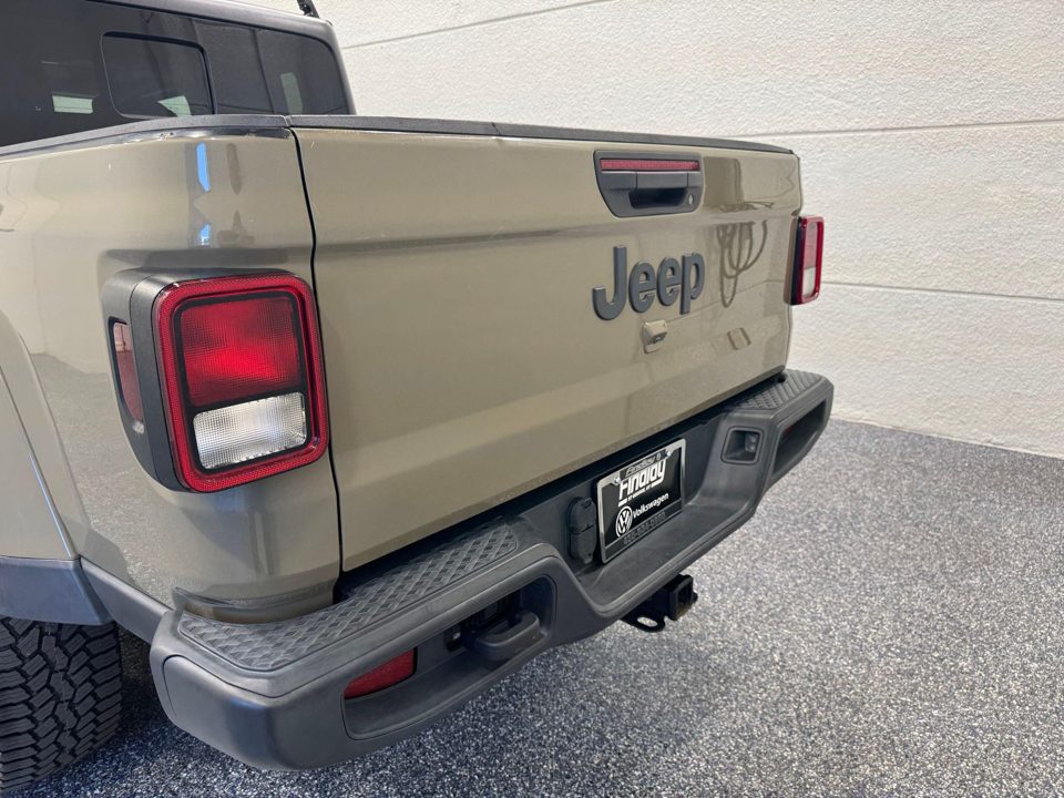 2020 Jeep Gladiator Altitude 4x4