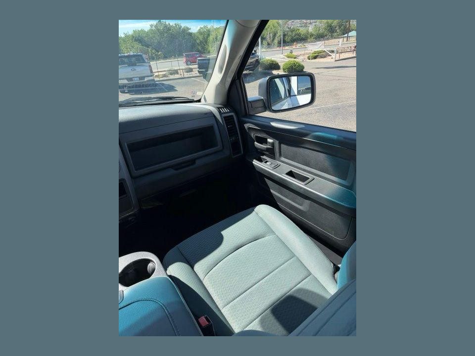 2017 RAM 1500 Tradesman Quad Cab 4x2 64" Box