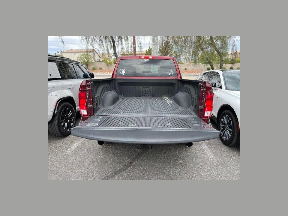 2018 RAM 1500 Express Crew Cab 4x4 57" Box