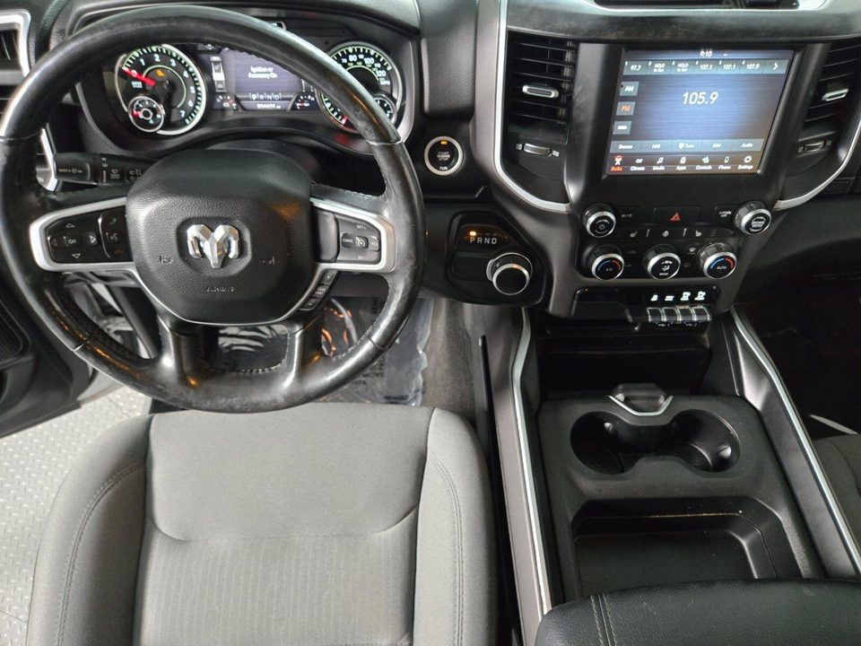 2020 RAM 1500 Big Horn Quad Cab 4x2 64" Box