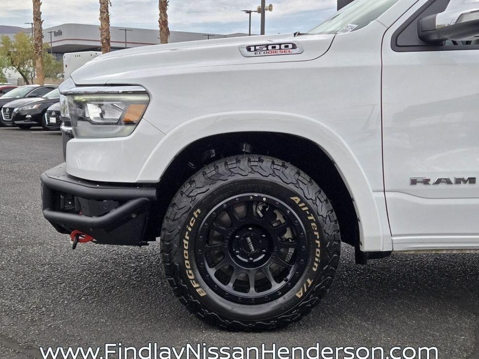 2022 RAM 1500 Laramie Crew Cab 4x4 57" Box