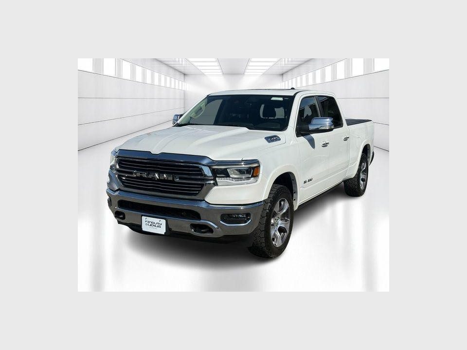 2019 RAM 1500 Laramie Crew Cab 4x4 64" Box
