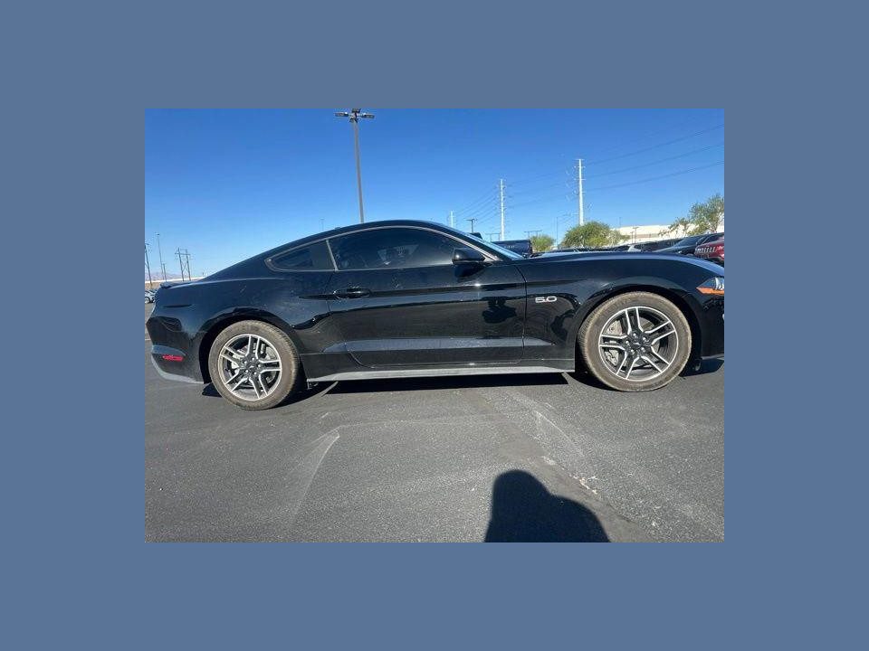 2023 Ford Mustang GT Fastback