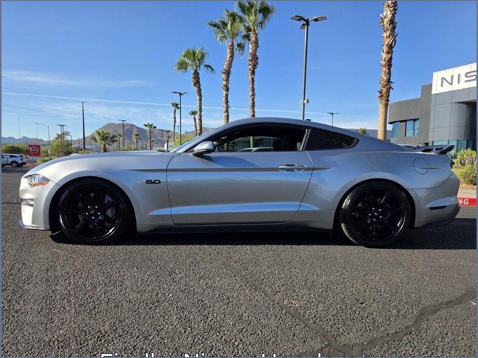 2020 Ford Mustang GT Fastback