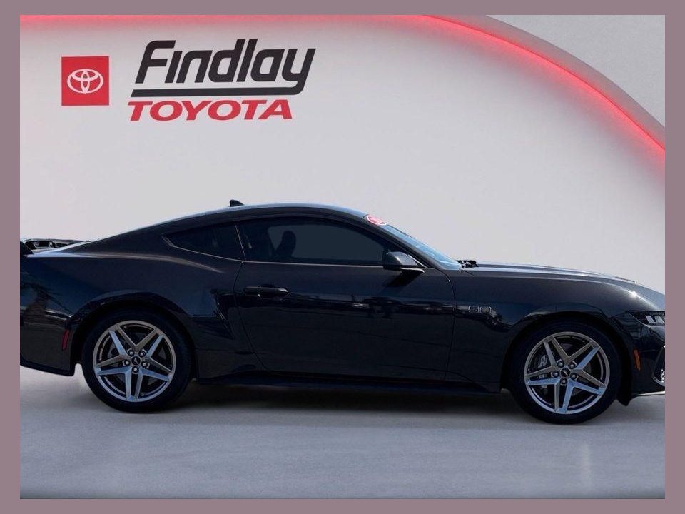 2024 Ford Mustang GT Premium Fastback