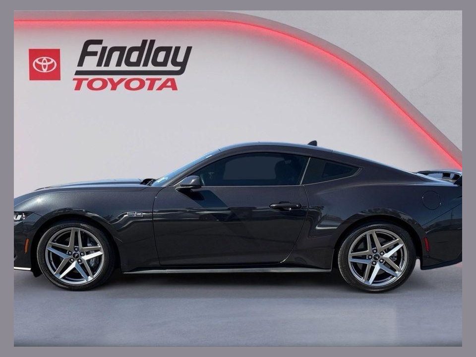2024 Ford Mustang GT Premium Fastback