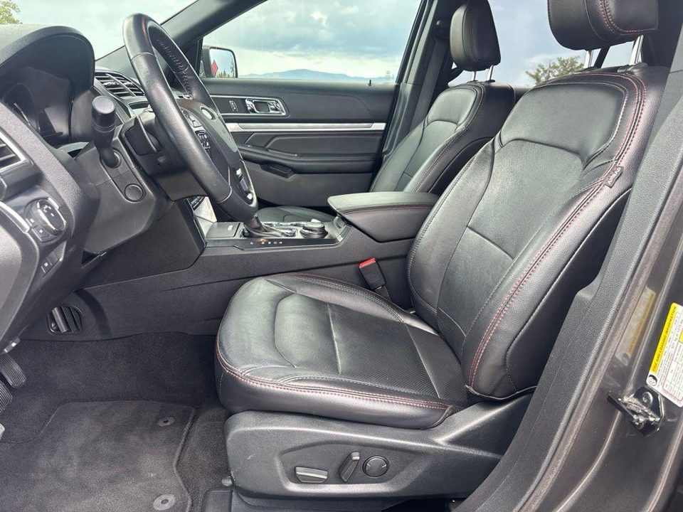 2019 Ford Explorer Sport