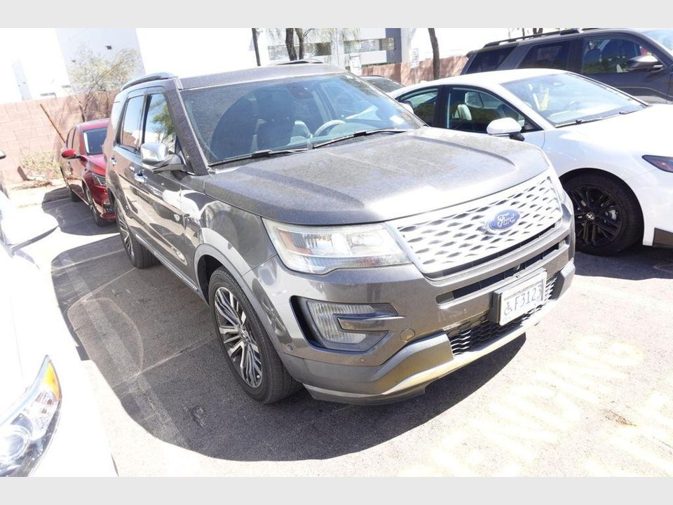 2017 Ford Explorer Platinum