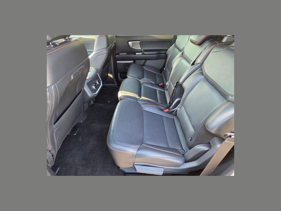 2025 Ford Expedition Tremor